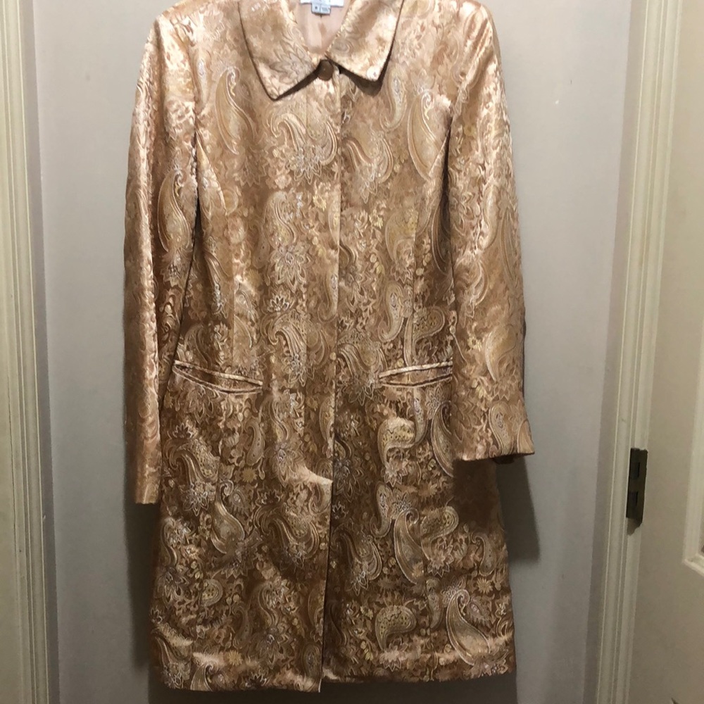 Brocade jacket size 8 my I.C.E
